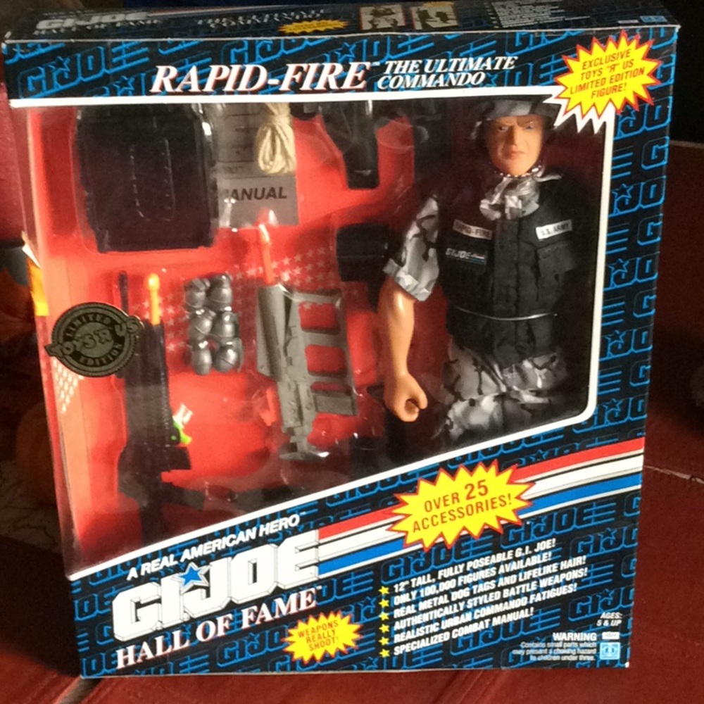 GiJoe exclusive toys r us edition